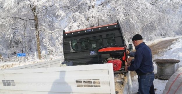 Turgutlu’da çocuklar üşümesin diye önlemler alındı