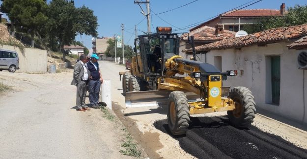 Gölmarmara yolları asfaltlandı