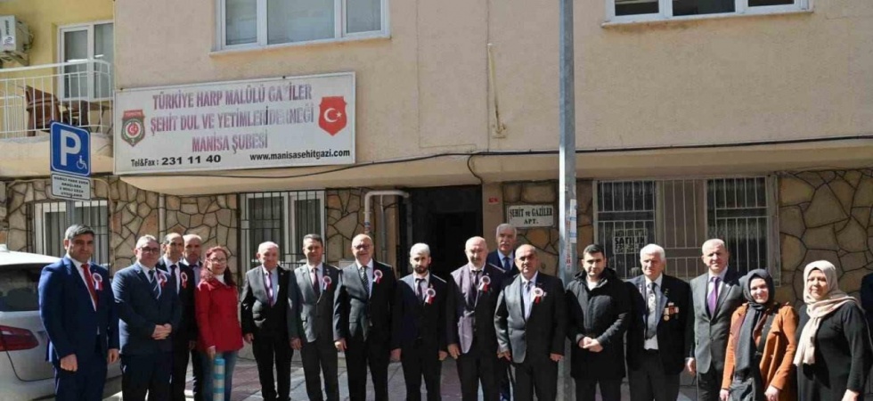 Başkan Ergün, şehit aileleri ve gazi derneklerini ziyaret etti