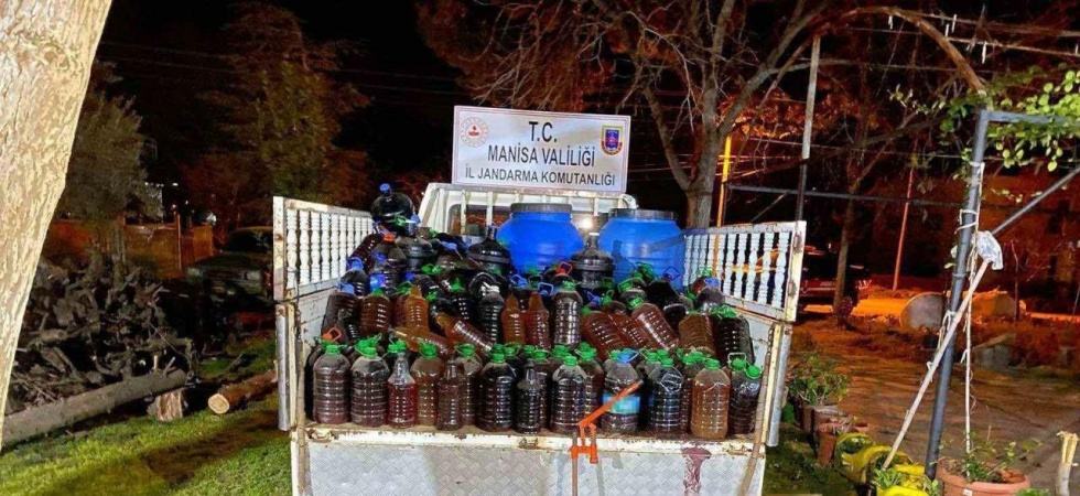 Manisa’da 2 bin litre kaçak alkol yakalandı