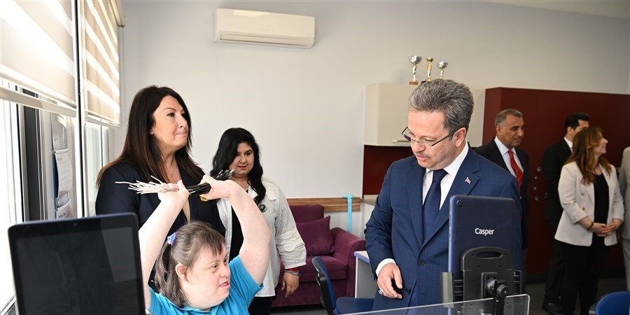 Vali Ünlü, OSB Zihinsel Engelliler Korumalı İşyerini ziyaret etti