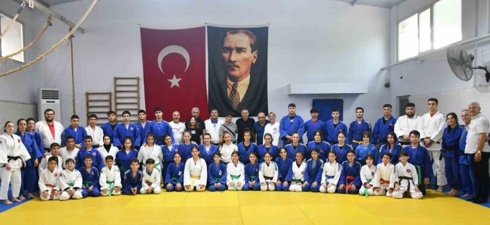 Yunusemreli judocular Türkiye ve Balkan şampiyonalarına hazır