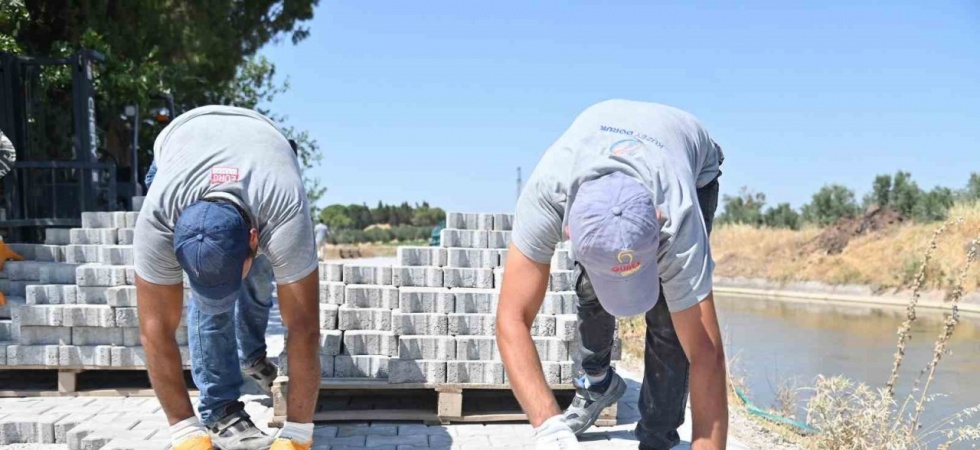 Mahalle sakinleri istedi, Başkan Zeyrek yaptı