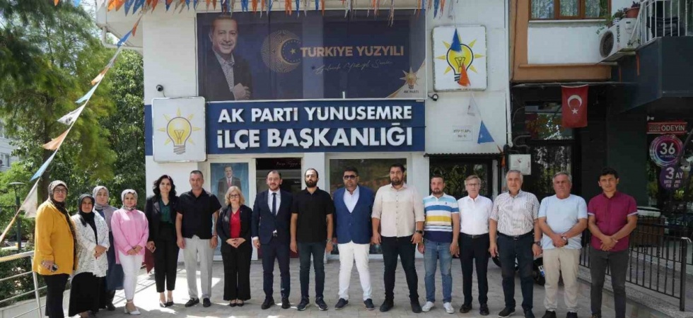 AK Parti Yunusemre İlçe Başkanı Durmaz’dan CHP’li belediyelere eleştiri