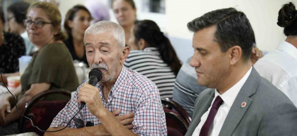 Başkan Zeyrek, Manisa Cemevi’nde oruç açtı