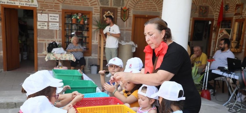 Şehzadeler’in minikleri geri dönüşümü uygulamalı öğrendi