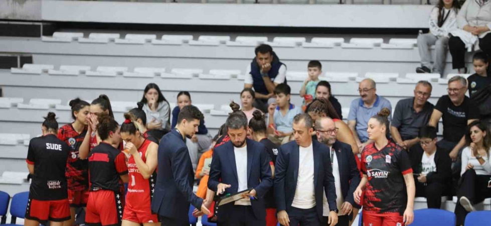 Turgutlu Belediyesi Kadın Basketbol Takımında teknik ekip ile yola devam