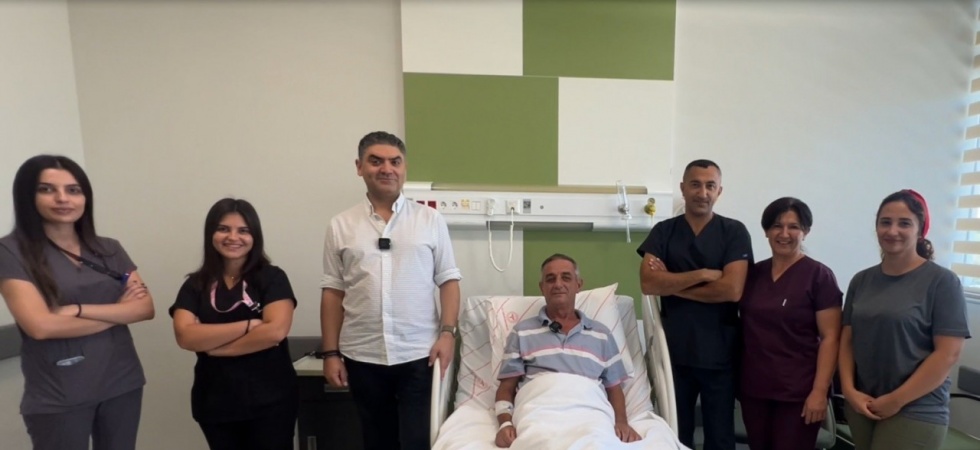 Manisa Şehir Hastanesi’nde ilk kez hastanın daralan şah damarına stent takıldı