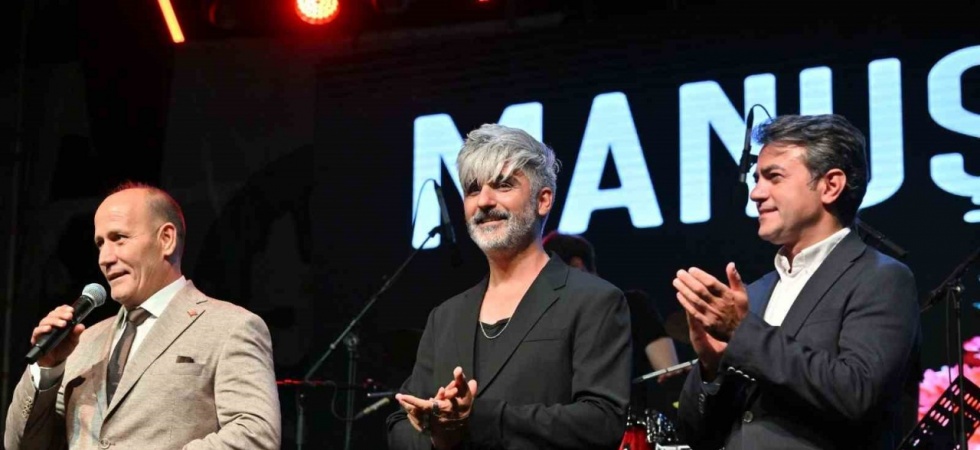 Manuş Baba’dan Ahmetli’de konser