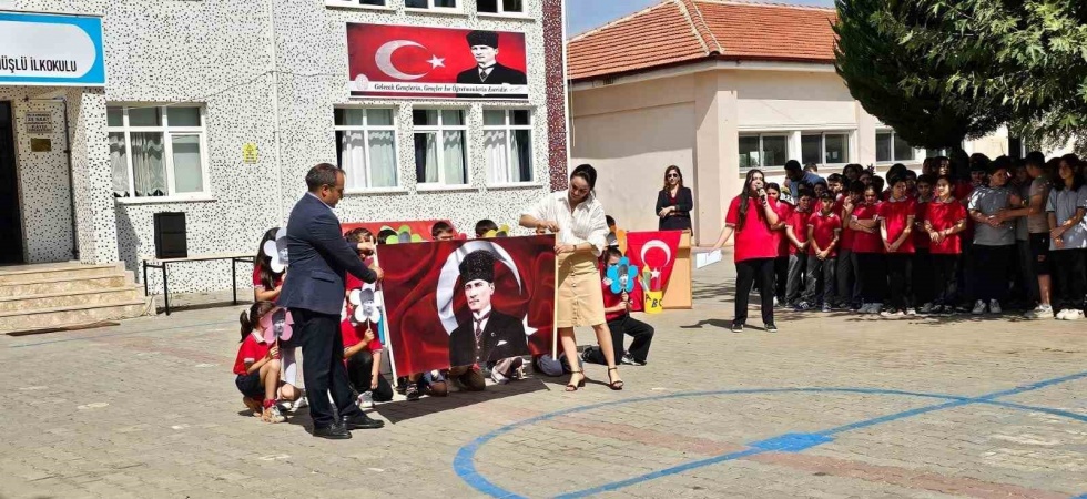 Sarıgöl’de İlköğretim Haftası kutlandı