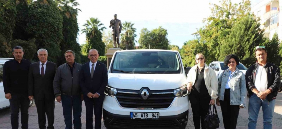 Turgutlu Belediyesi Aşevi ve Hayır Merkezi’ne önemli destek