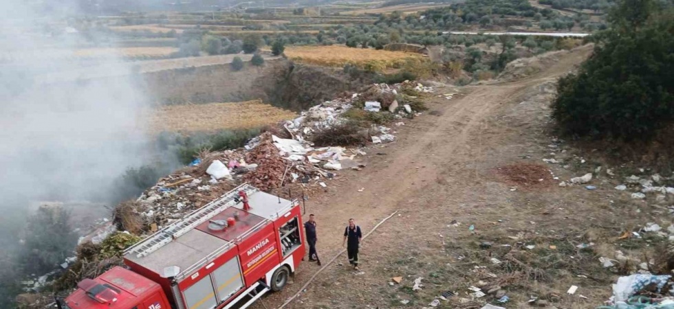 Çöplükte çıkan yangın söndürüldü