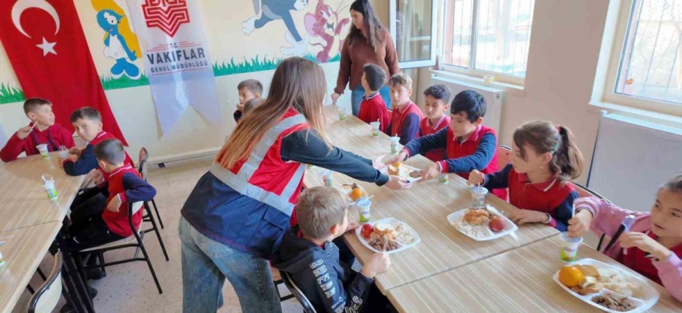 İzmir Vakıflar Bölge Müdürlüğü, Yuntdağı mahallelerini ziyaret etti