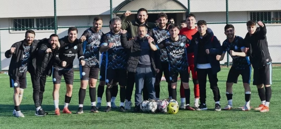 İmam Hatipliler Gençlikspor puan farkını açıyor