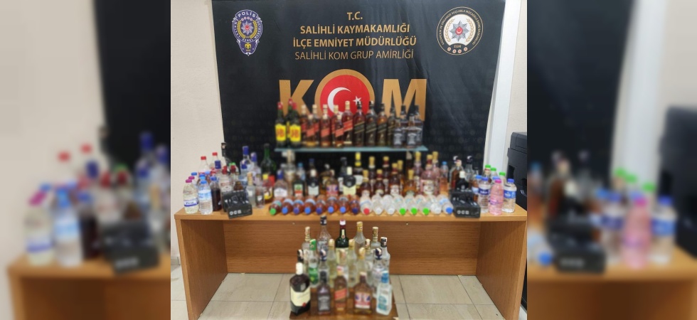 Manisa’da 62 litre gümrük kaçağı alkol ele geçirildi