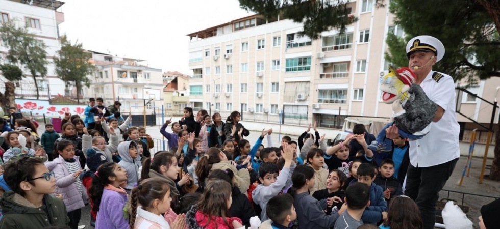 Şehzadeler Belediyesinden çocuklara tatil hediyesi