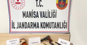 Tedirgin Duran Vatandaştan Ruhsatsız Tabanca Çıktı