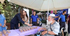 Başkan Durbay’dan vatandaşlara kandil simidi ikramı