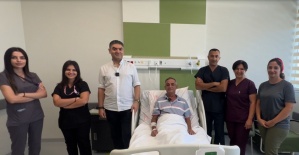 Manisa Şehir Hastanesi’nde ilk kez hastanın daralan şah damarına stent takıldı