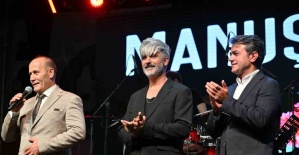 Manuş Baba’dan Ahmetli’de konser