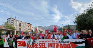 Manisalılar Filistin’e destek için yürüdü