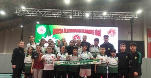 Manisa BBSK Karate Takımından 8 madalya