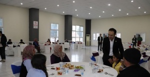 Selendi’de şehit aileleri ve gaziler onuruna iftar yemeği