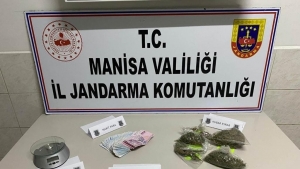 Plastik kovadan uyuşturucu çıktı